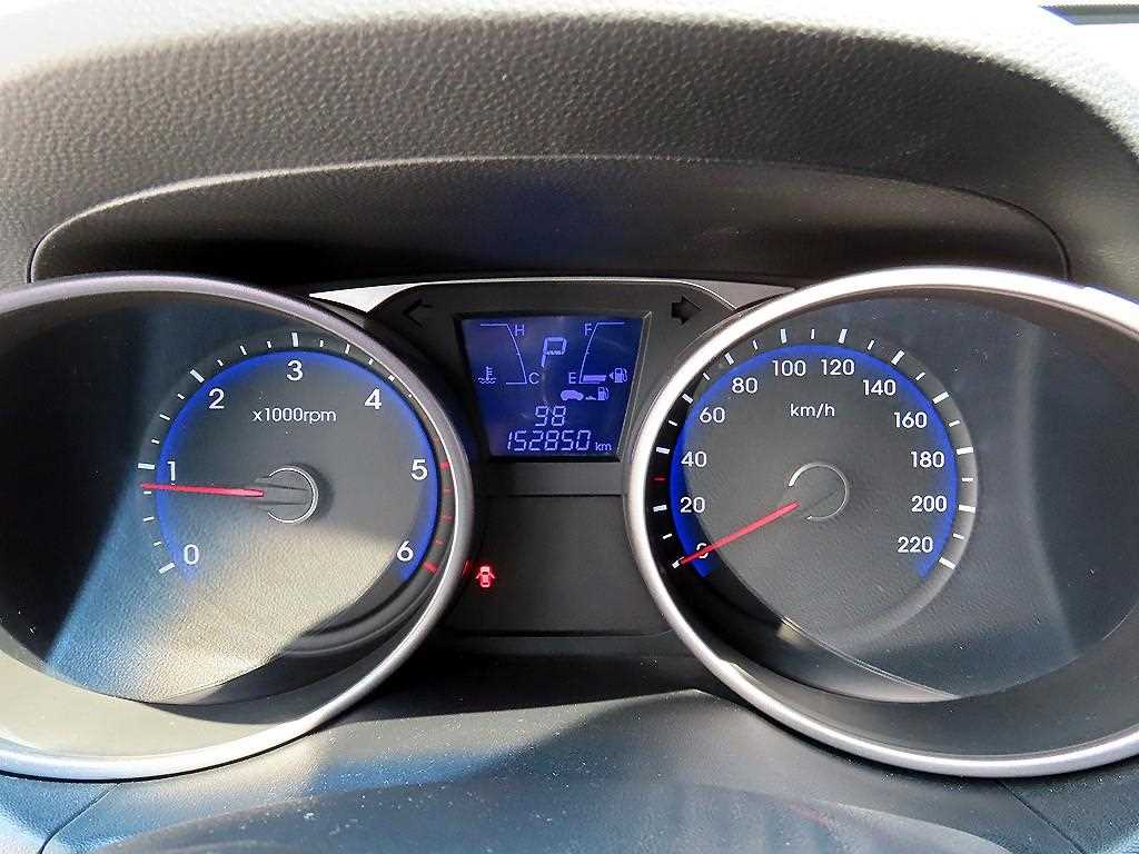 HYUNDAI Tucson - Vista 9