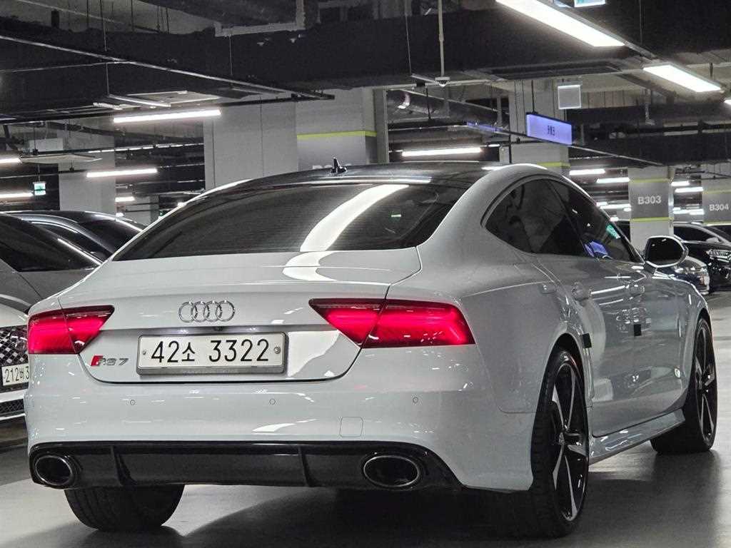 Audi RS7 - Vista 4