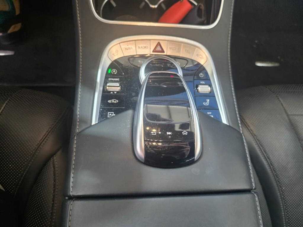 Mercedes Benz S Class - Vista 8