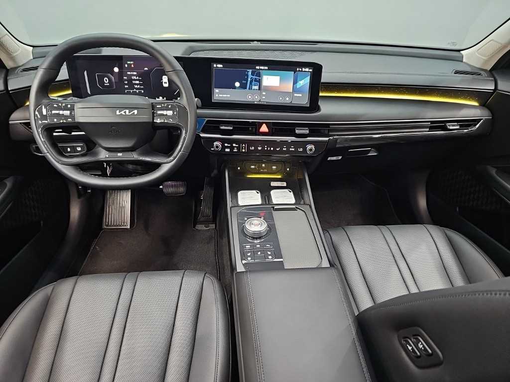 KIA K8 - Vista 7