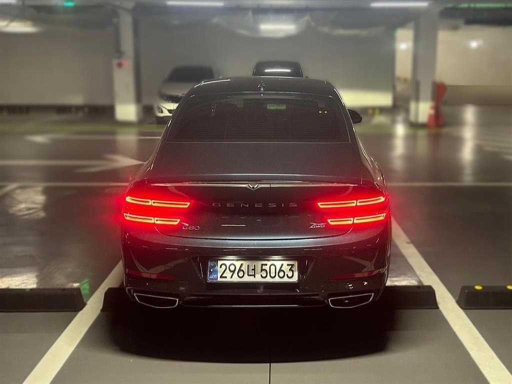 Genesis G80 - Vista 2