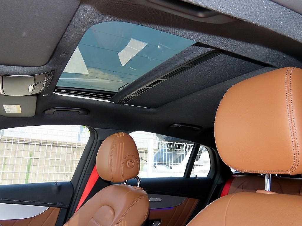 Mercedes Benz GLC Class 2022 Blanco - Importación desde Corea - HF Imports Iquique - Foto 15