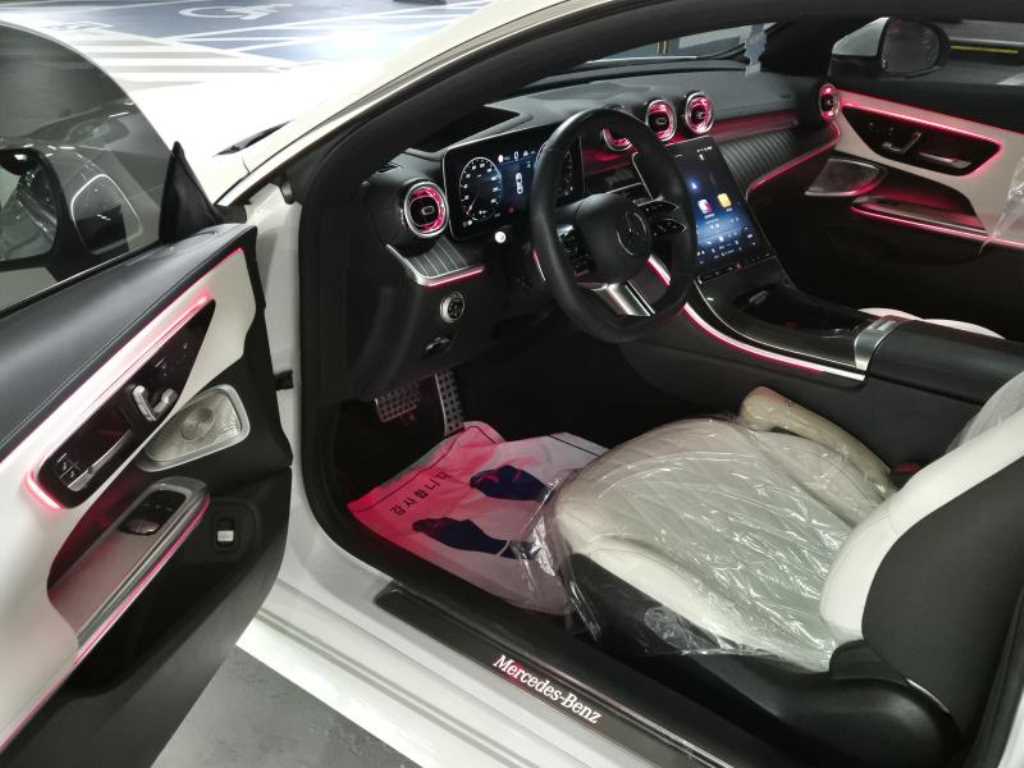 Mercedes Benz CLE Class 2024 Blanco - Importación desde Corea - HF Imports Iquique - Foto 1
