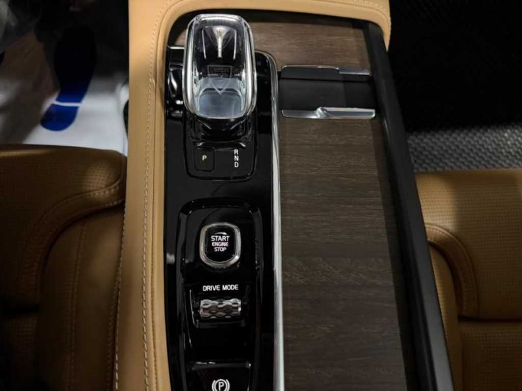 Volvo S90 - Vista 12