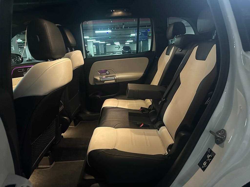 Mercedes Benz GLB Class - Vista 7