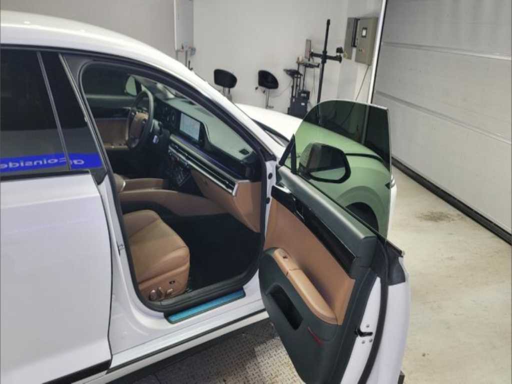 HYUNDAI Grandeur - Vista 9