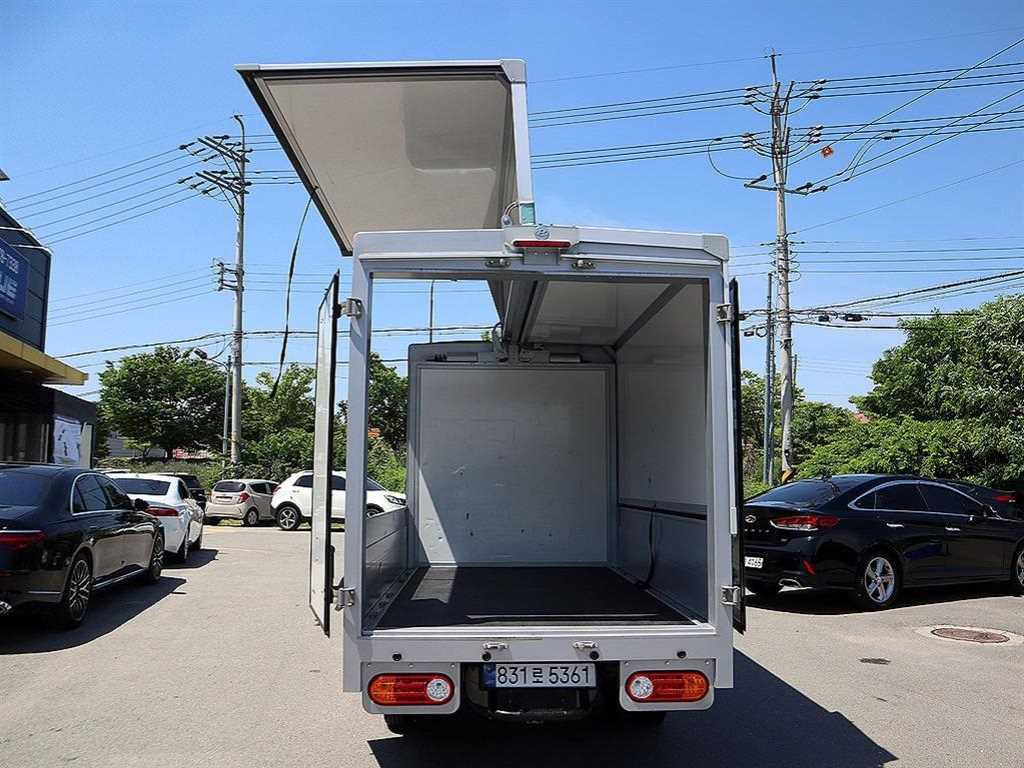 Small Truck Top_Wingbody 2025 Blanco - Importación desde Corea - HF Imports Iquique - Foto 15