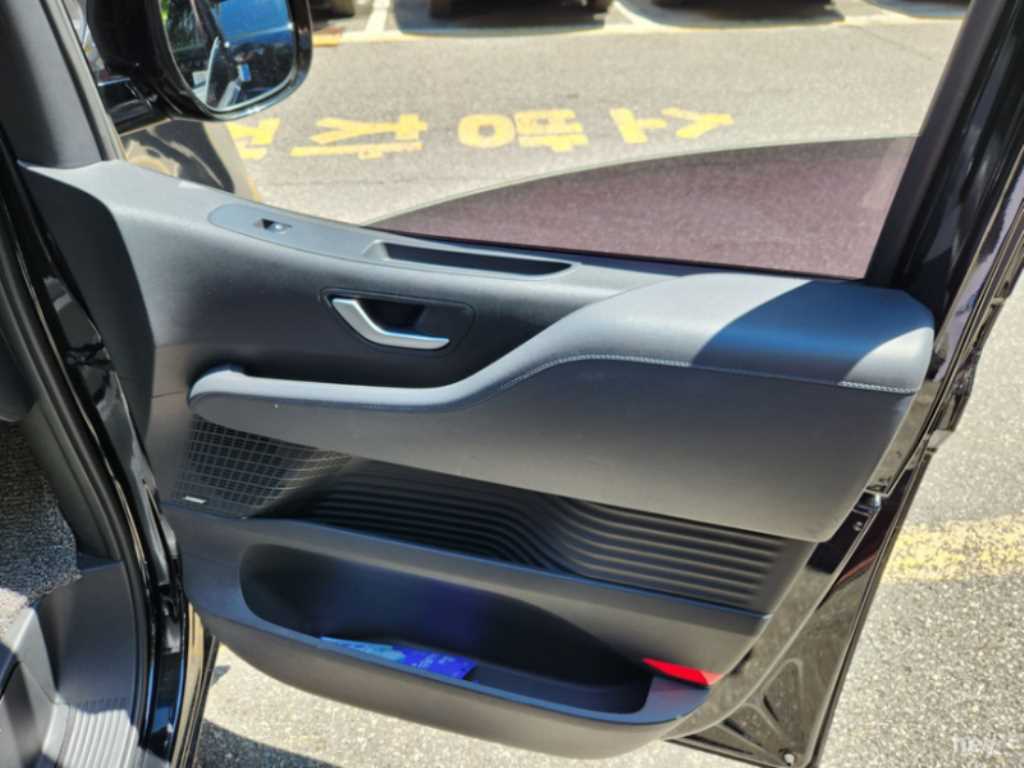 HYUNDAI Staria 2022 Negro - Importación desde Corea - HF Imports Iquique - Foto 17