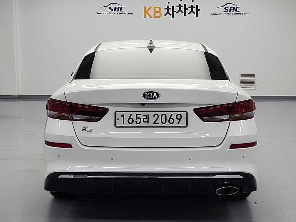 KIA K5 - Vista 3