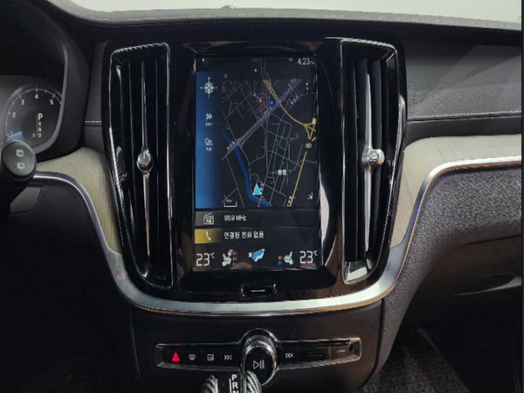 Volvo V60 2020 - Importación desde Corea - HF Imports Iquique - Foto 15