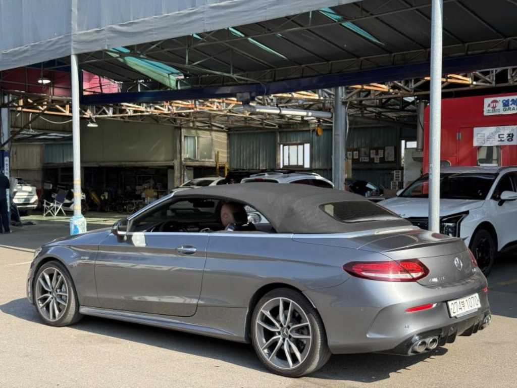 Mercedes Benz C Class - Vista 3