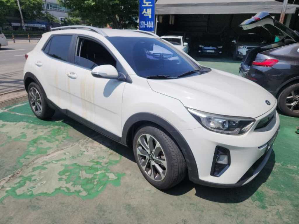 KIA Stonic - Vista 2