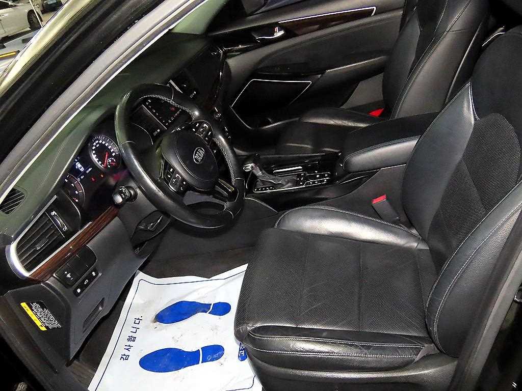 KIA K7 - Vista 6