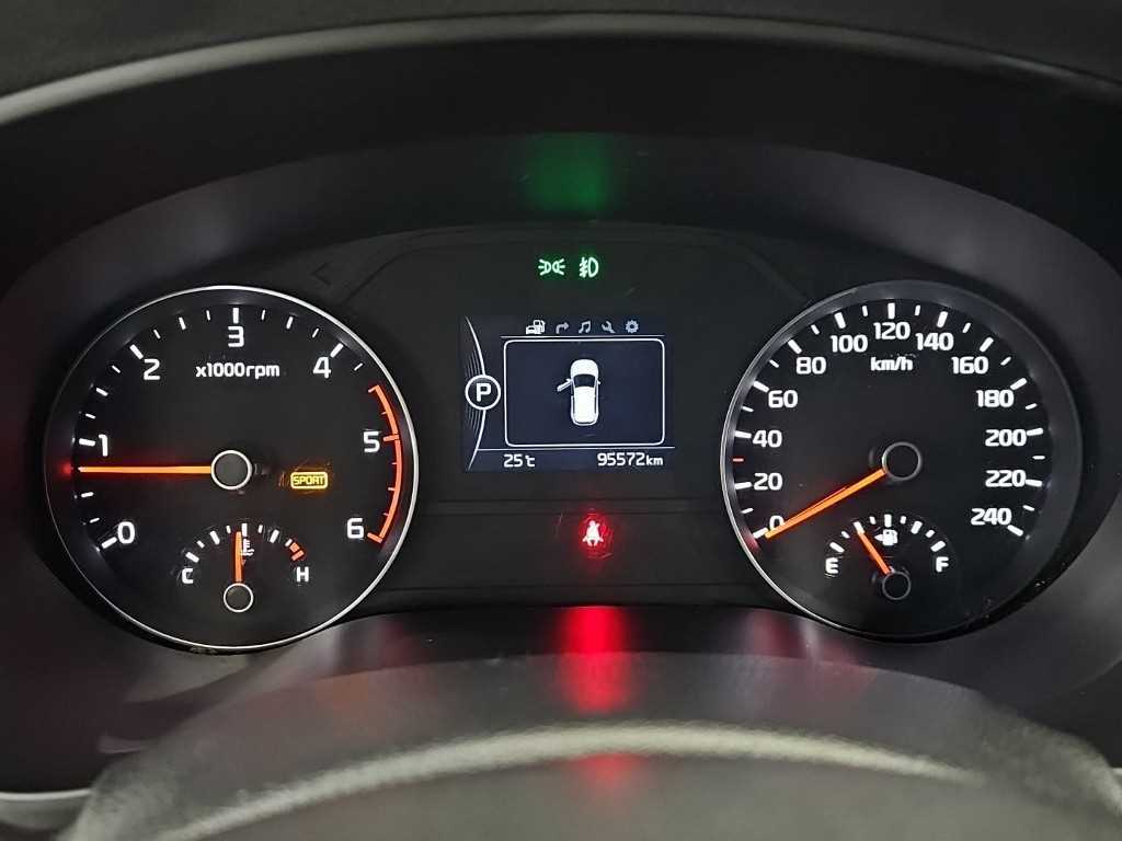 KIA Sportage - Vista 5