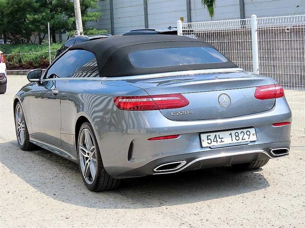 Mercedes Benz E class - Vista 3