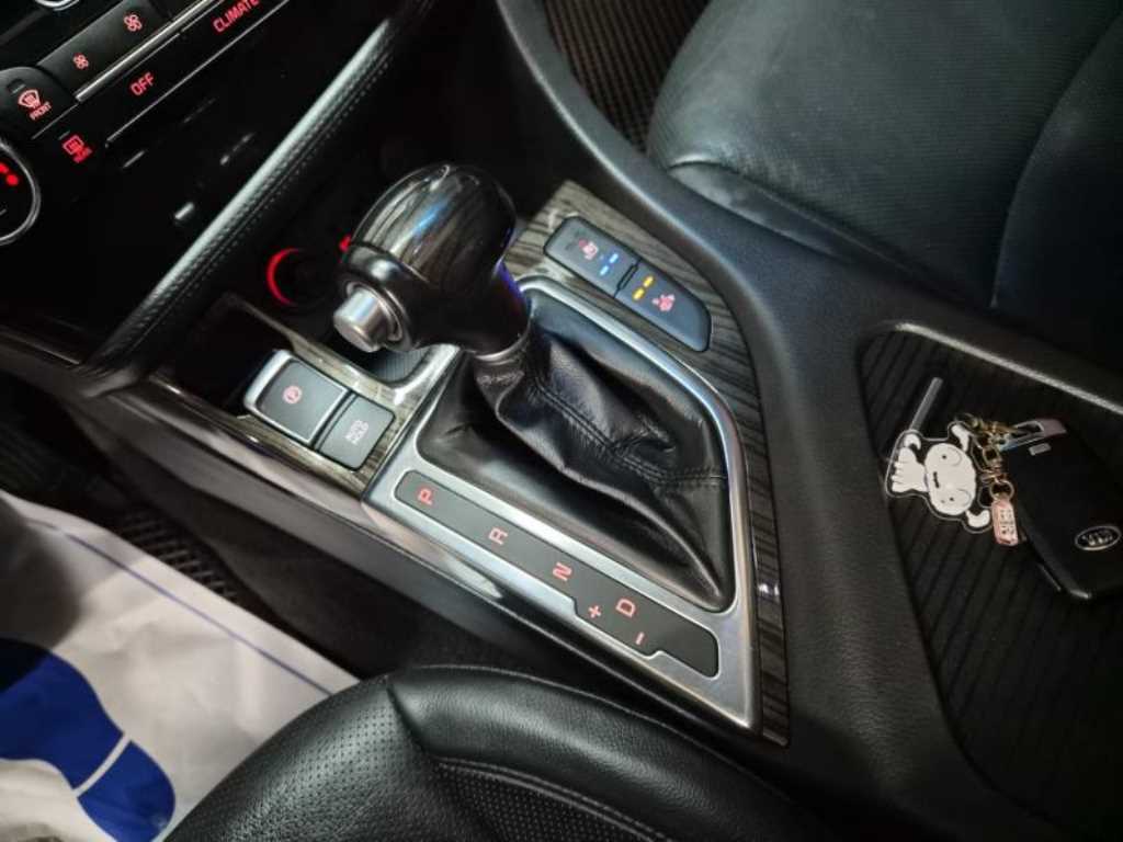 KIA K5 - Vista 11