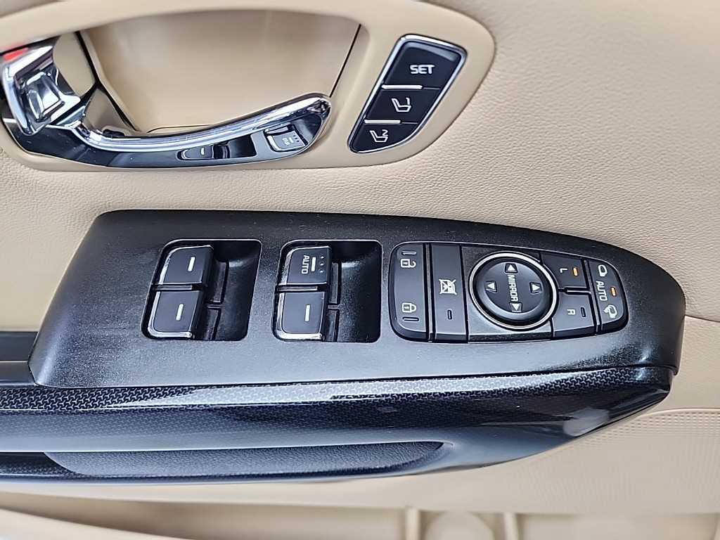 KIA Carnival 2018 Negro - Importación desde Corea - HF Imports Iquique - Foto 18