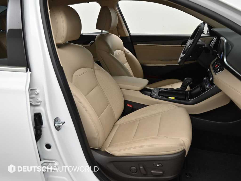 HYUNDAI Grandeur - Vista 10