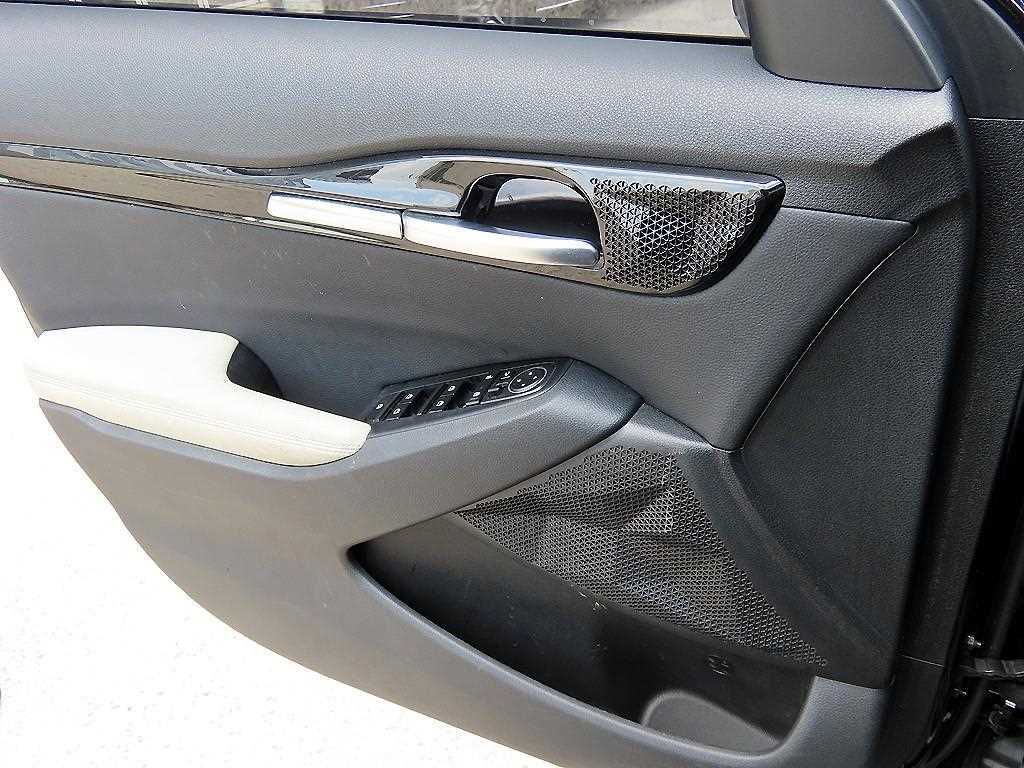 KIA Seltos - Vista 11