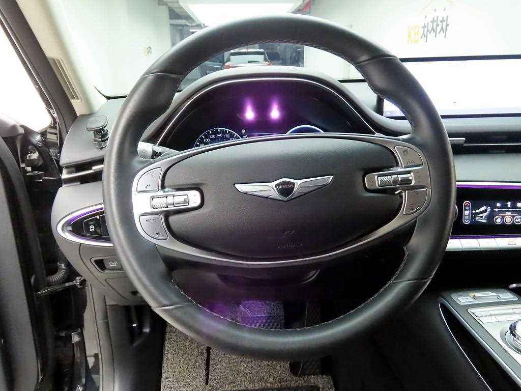 Genesis GV70 - Vista 7