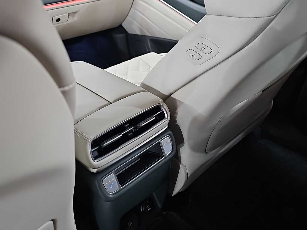 Genesis GV80 2024 Blanco - Importación desde Corea - HF Imports Iquique - Foto 13