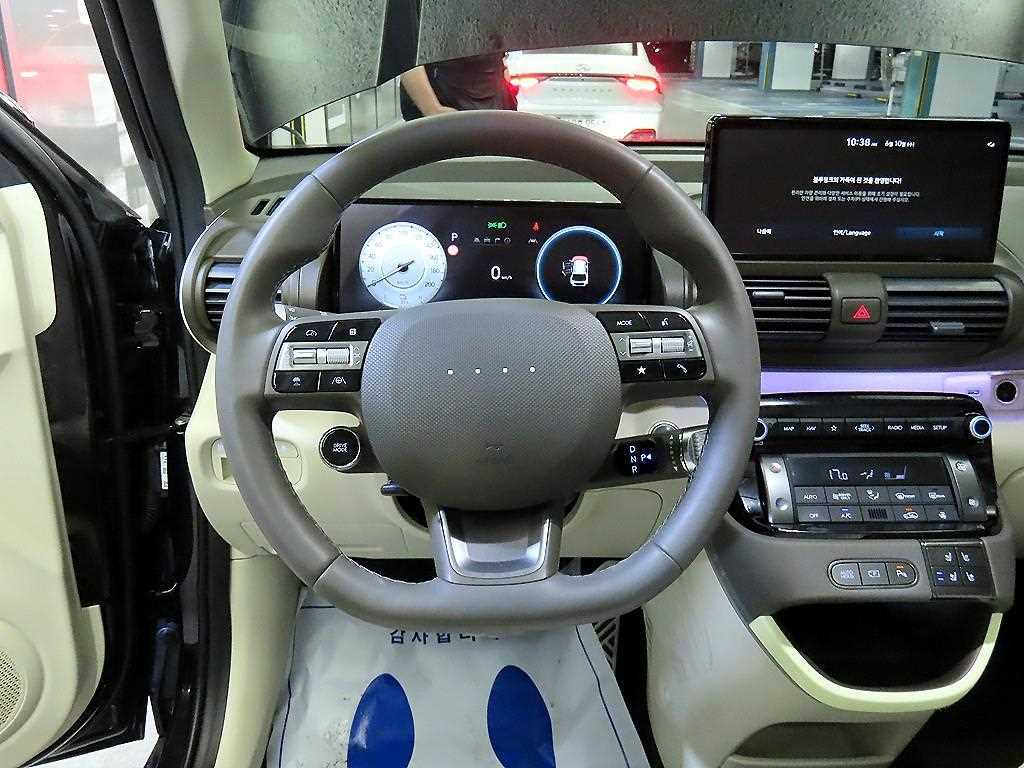 HYUNDAI Casper - Vista 8