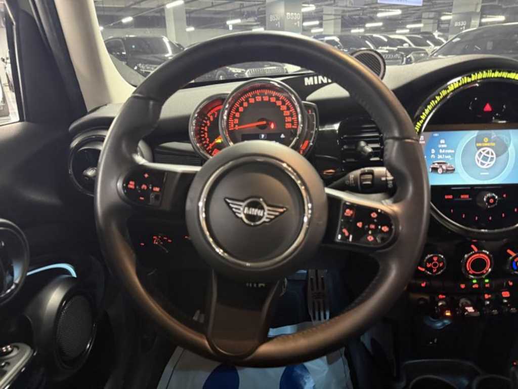 Mini Cooper - Vista 8