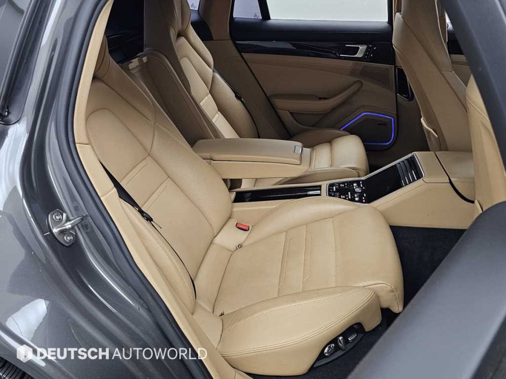 Porsche Panamera - Vista 12