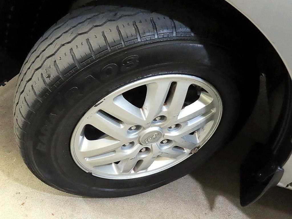 HYUNDAI Starex 2017 Gris - Importación desde Corea - HF Imports Iquique - Foto 18