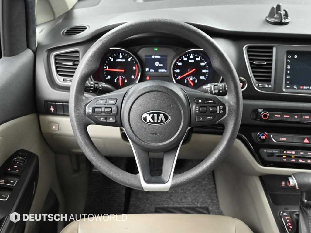 KIA Carnival 2020 Blanco - Importación desde Corea - HF Imports Iquique - Foto 13