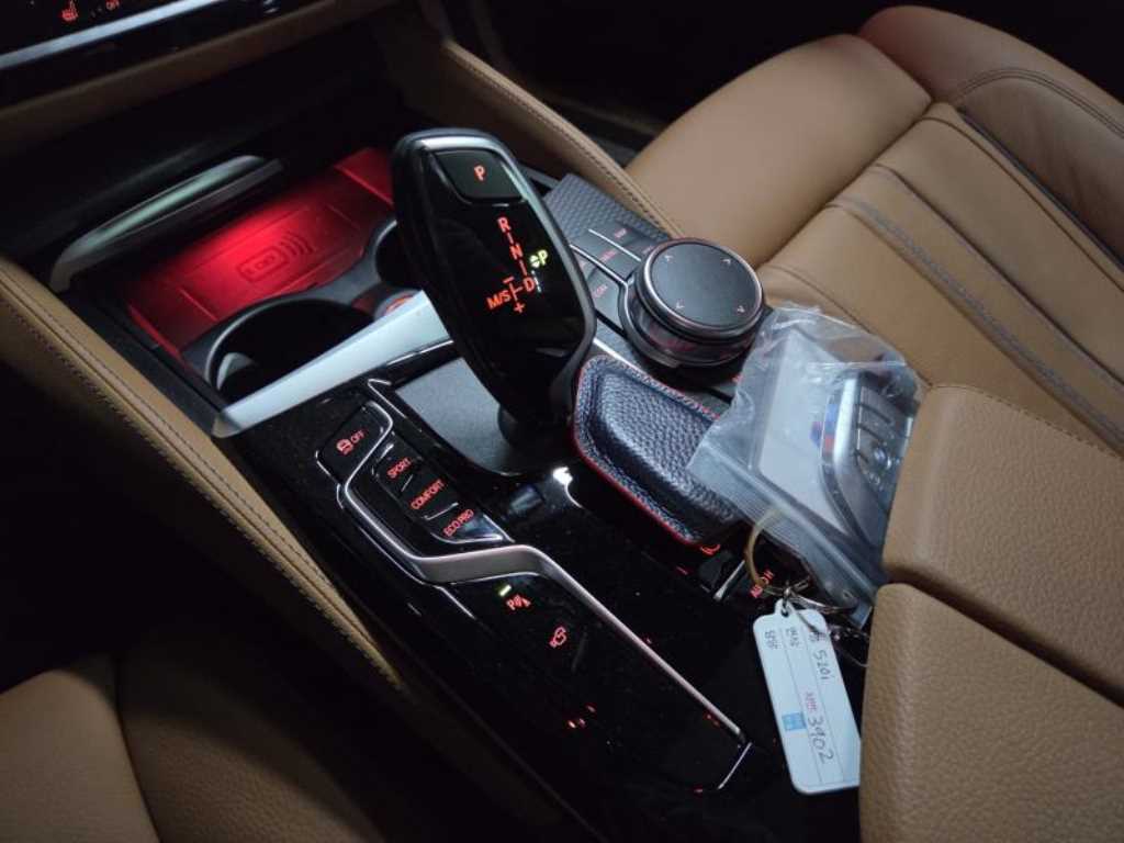 BMW 5 Series - Vista 12