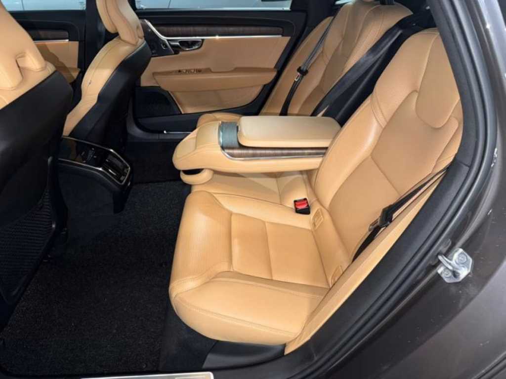 Volvo S90 - Vista 7