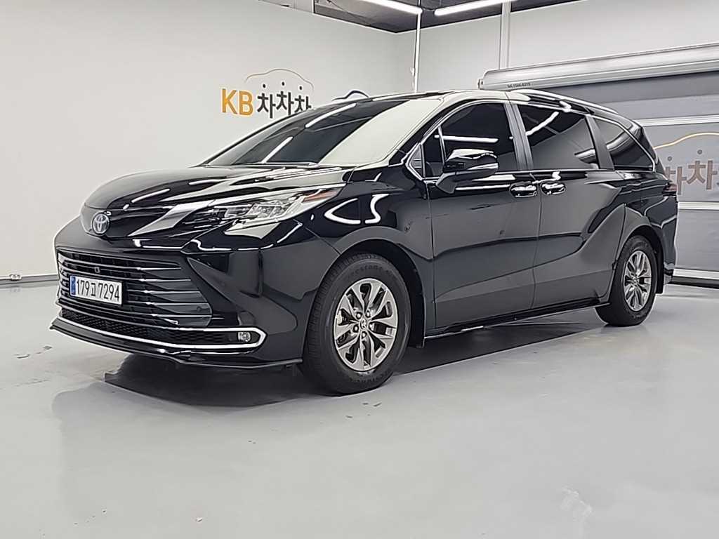 Toyota Siena 2023 Negro - Importación desde Corea - HF Imports Iquique - Foto 1