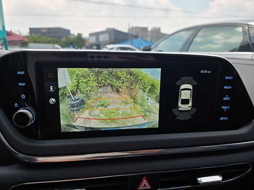HYUNDAI Sonata - Vista 11