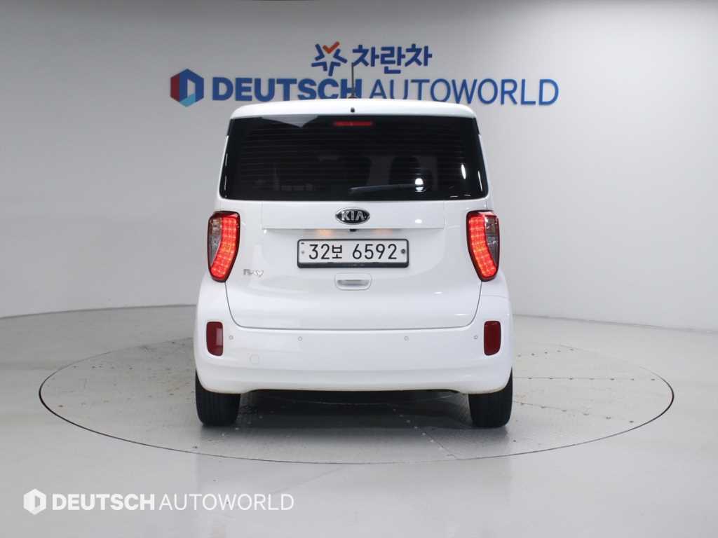 KIA Ray - Vista 4