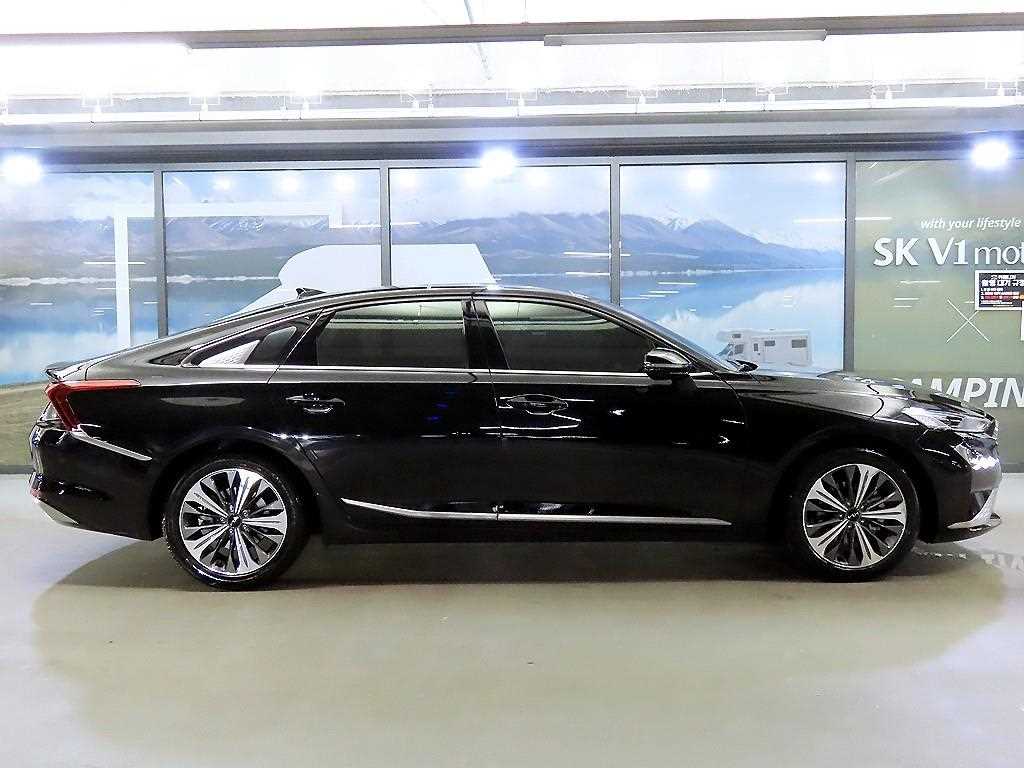 KIA K8 - Vista 3