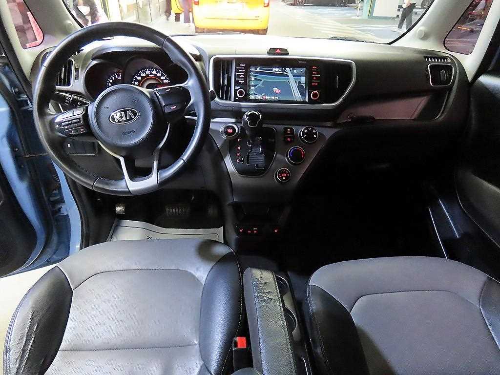 KIA Ray - Vista 10