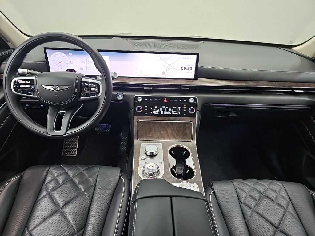 Genesis GV80 - Vista 7