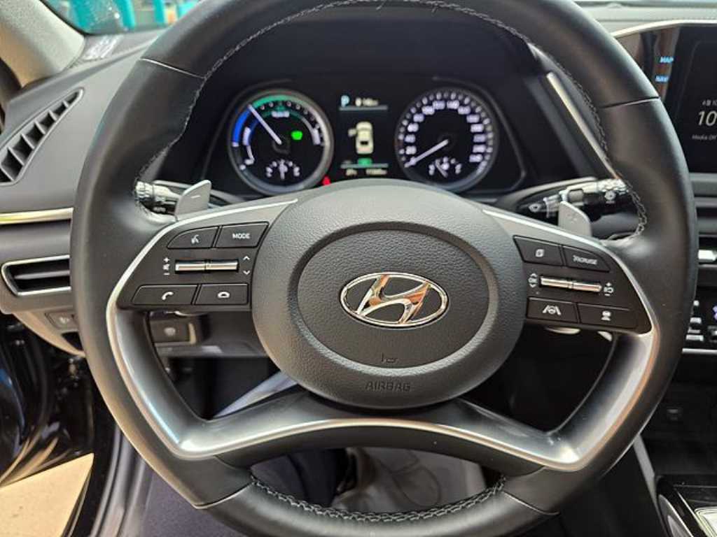 HYUNDAI Sonata - Vista 9