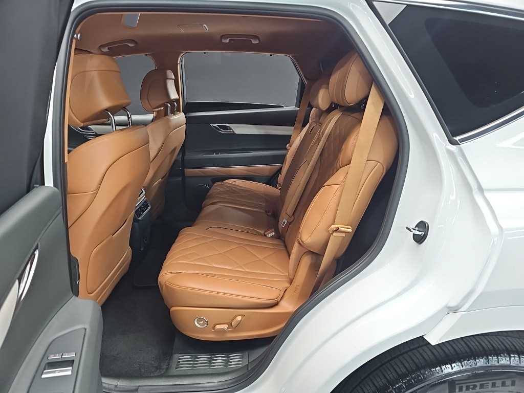 Genesis GV80 2025 Blanco - Importación desde Corea - HF Imports Iquique - Foto 13