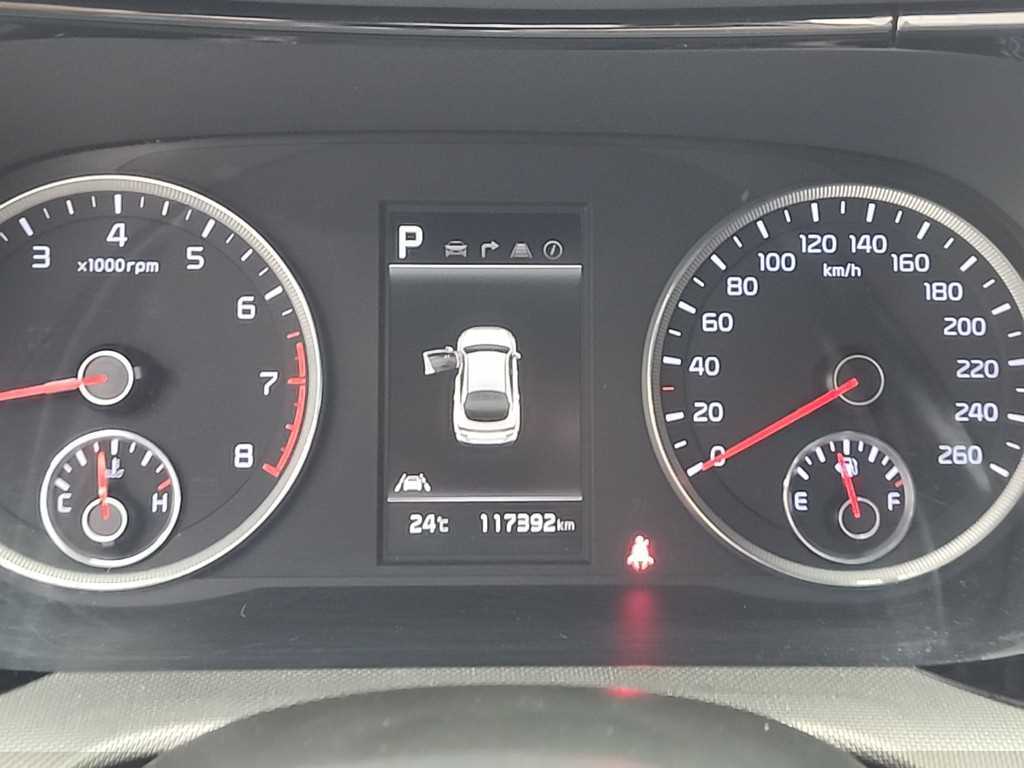 KIA K5 - Vista 6