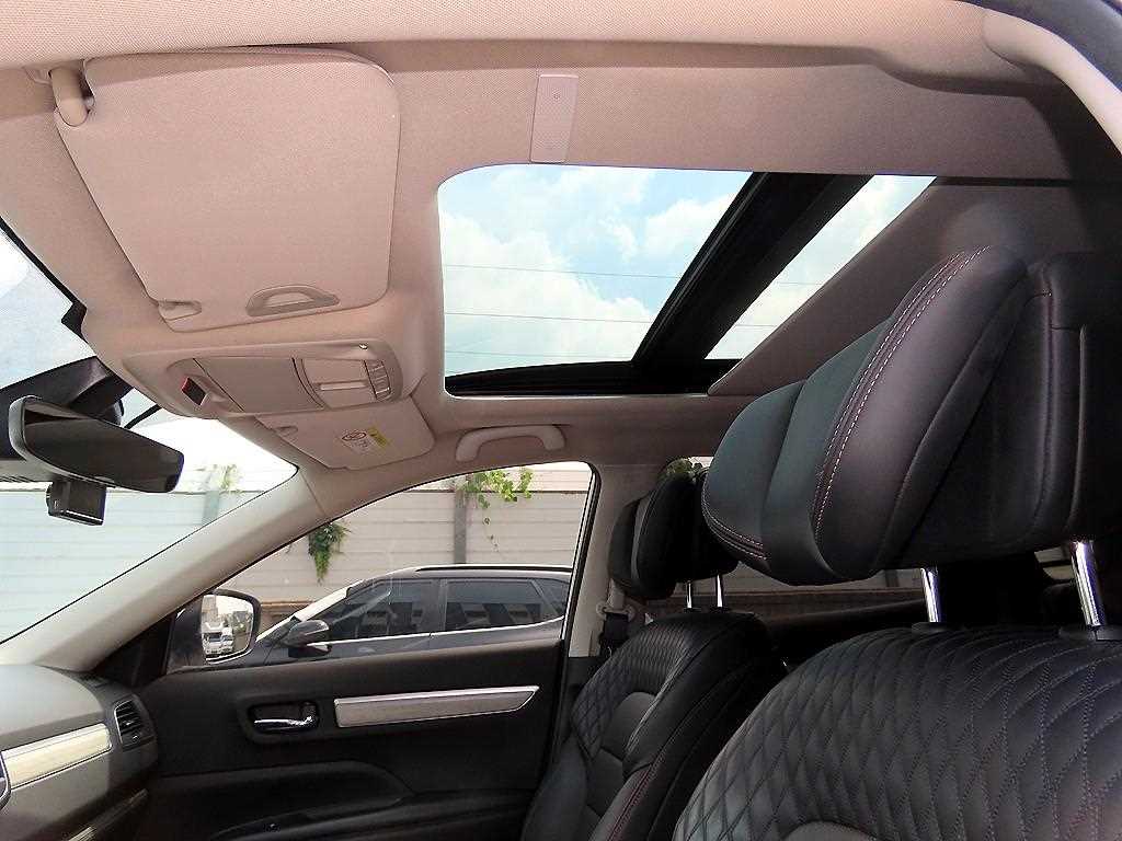 SAMSUNG QM6 2021 Blanco - Importación desde Corea - HF Imports Iquique - Foto 17