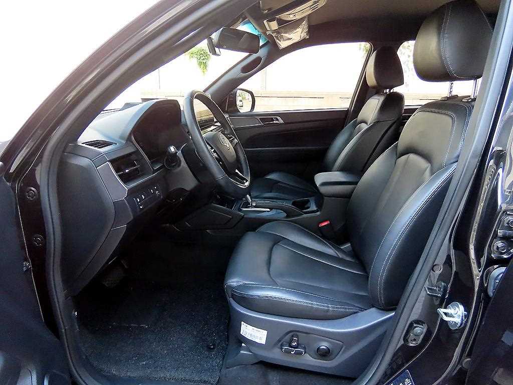 Ssangyong Rexton - Vista 5