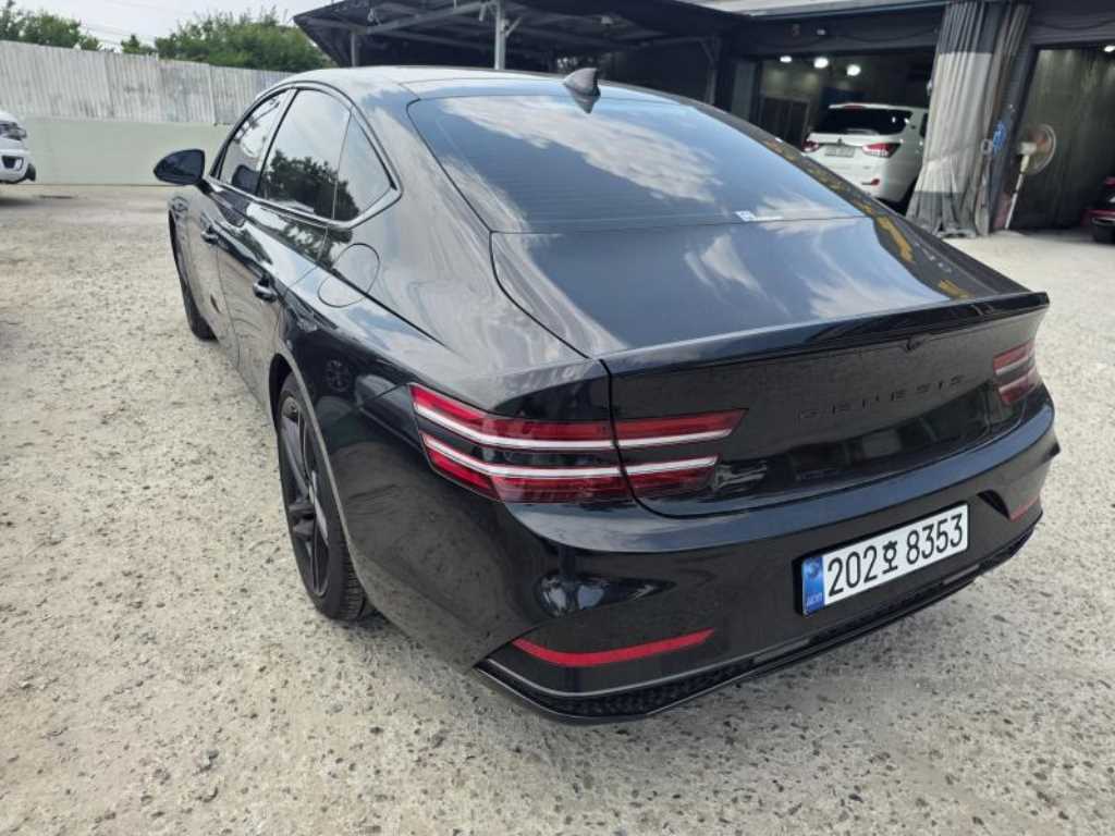 Genesis G80 - Vista 5