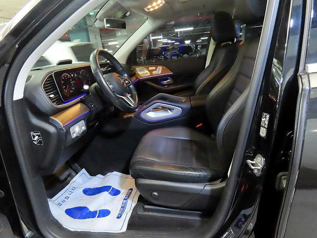 Mercedes Benz GLE Class - Vista 6
