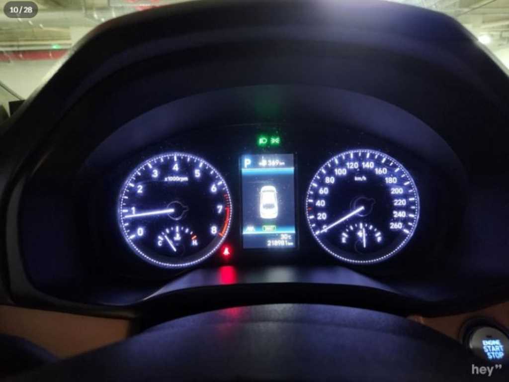 HYUNDAI Grandeur - Vista 7