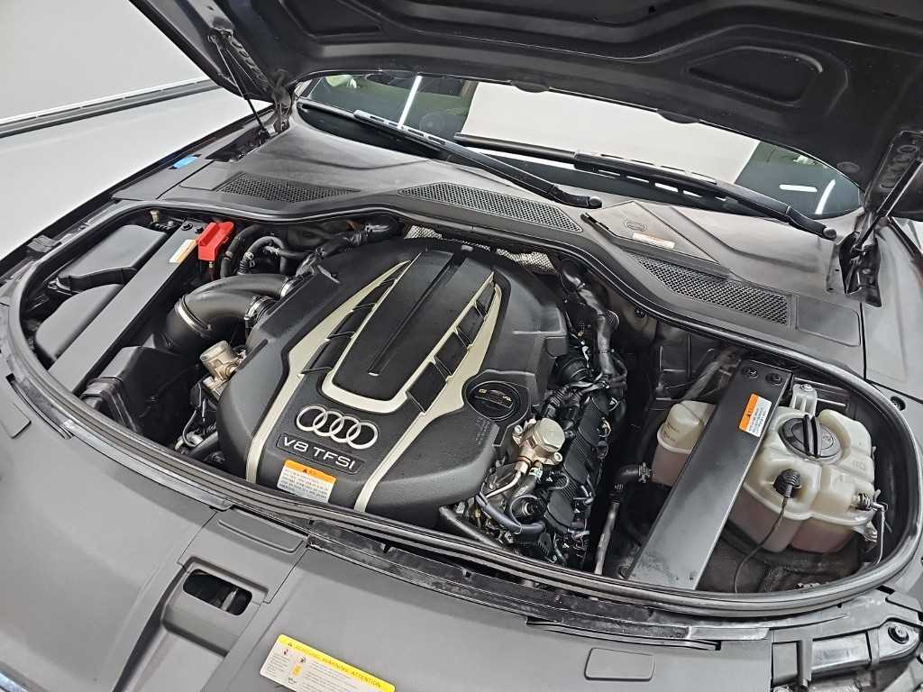 Audi A8 - Vista 7