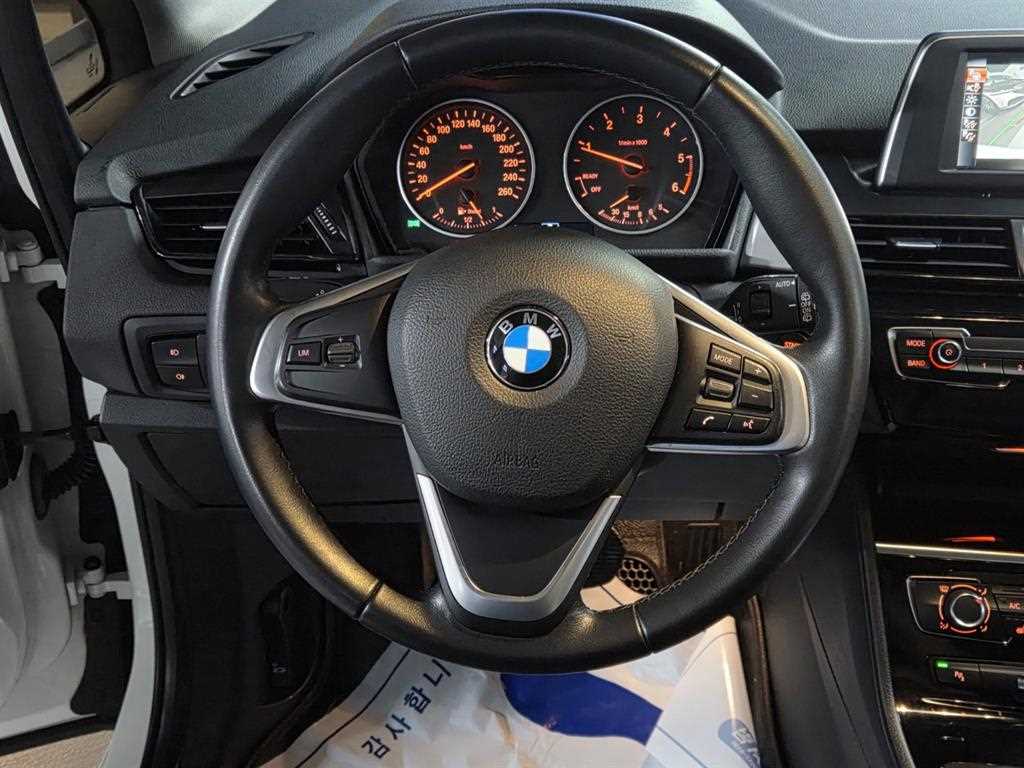 BMW 2 series - Vista 8