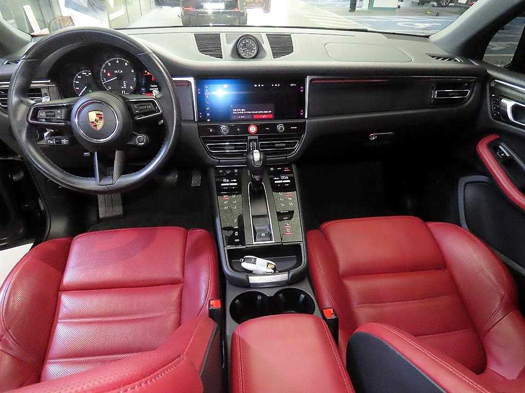 Porsche Macan - Vista 12