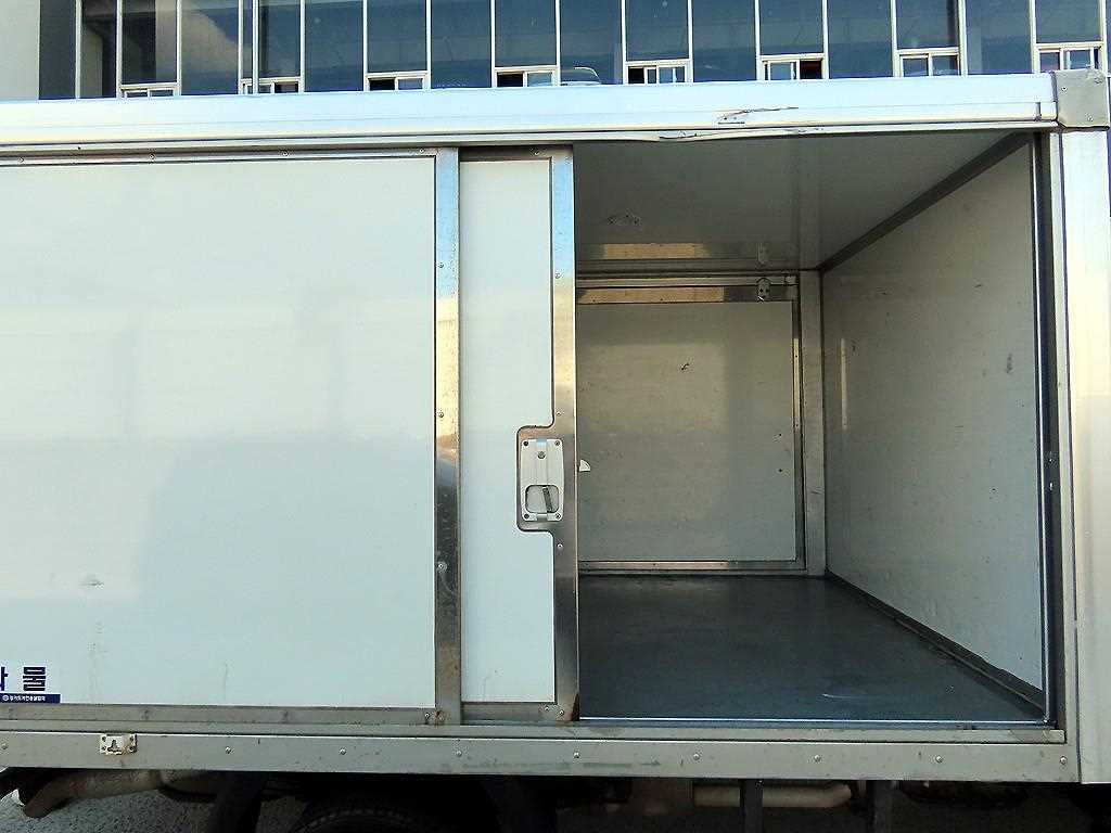 Small Truck Cargo (small) - Vista 8